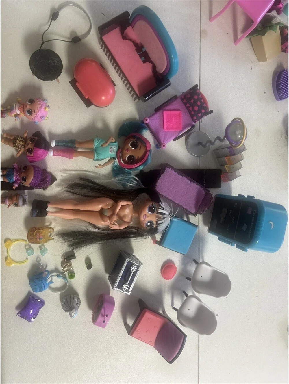 lol surprise dolls lot and accessories