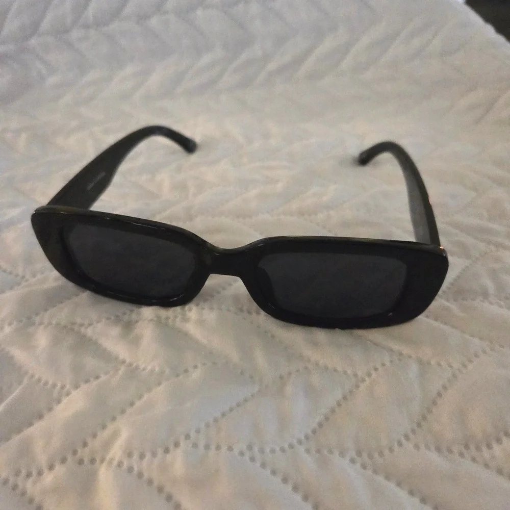 AIRE Ceres V2 Black Rectangular Sunglasses‎ Recycled Plastic 2122526 Smoke Lens