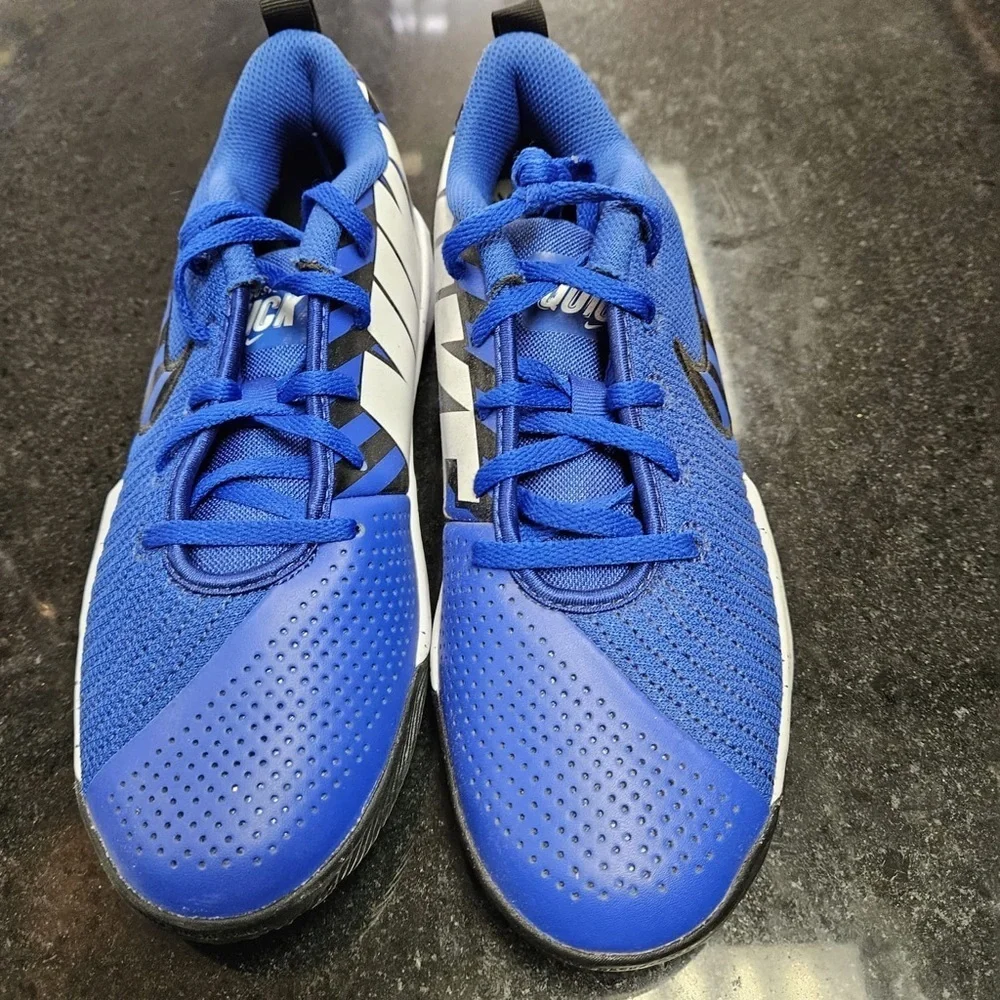 Sz 6.5 nike blue running shoes