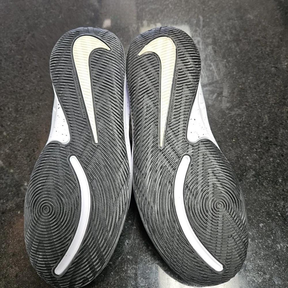 Sz 6.5 nike blue running shoes