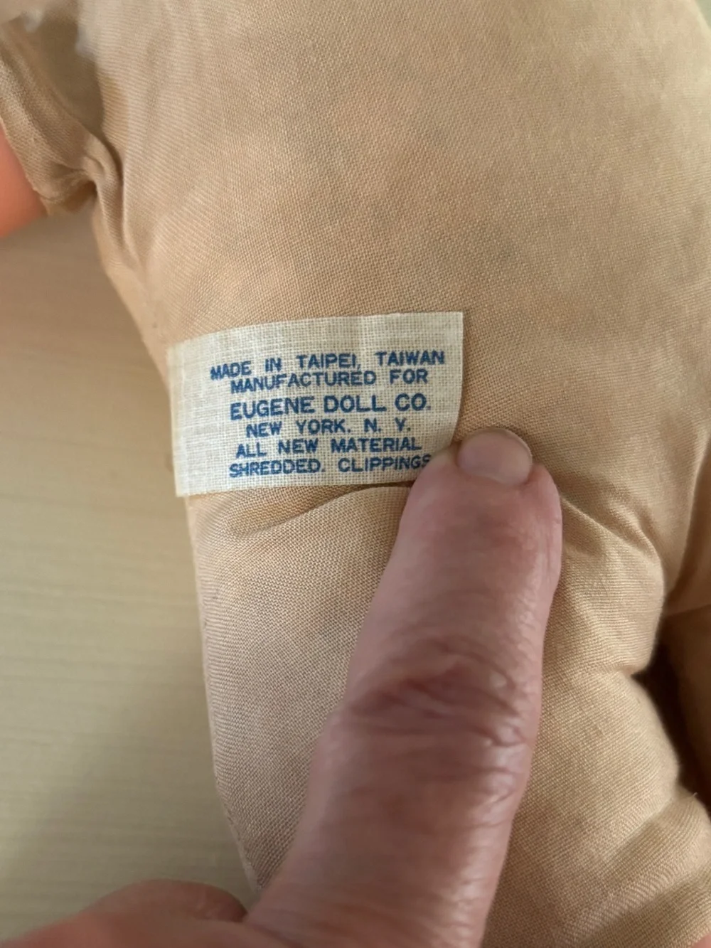 Eugene Doll Company smoke long