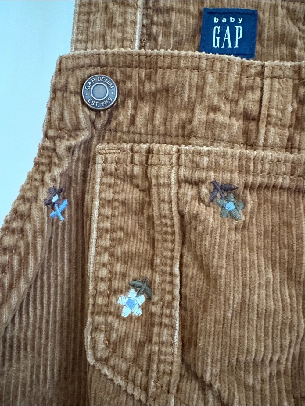GAP brown corduroy