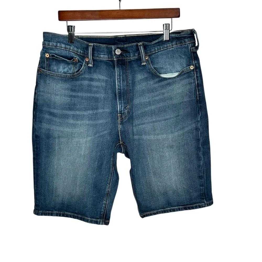 Levi’s 541 Men’s Athletic Fit Jean Denim Shorts Size 36 Blue