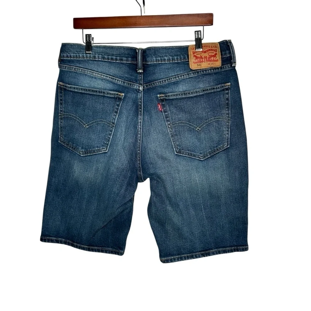 Levis levi’s 541