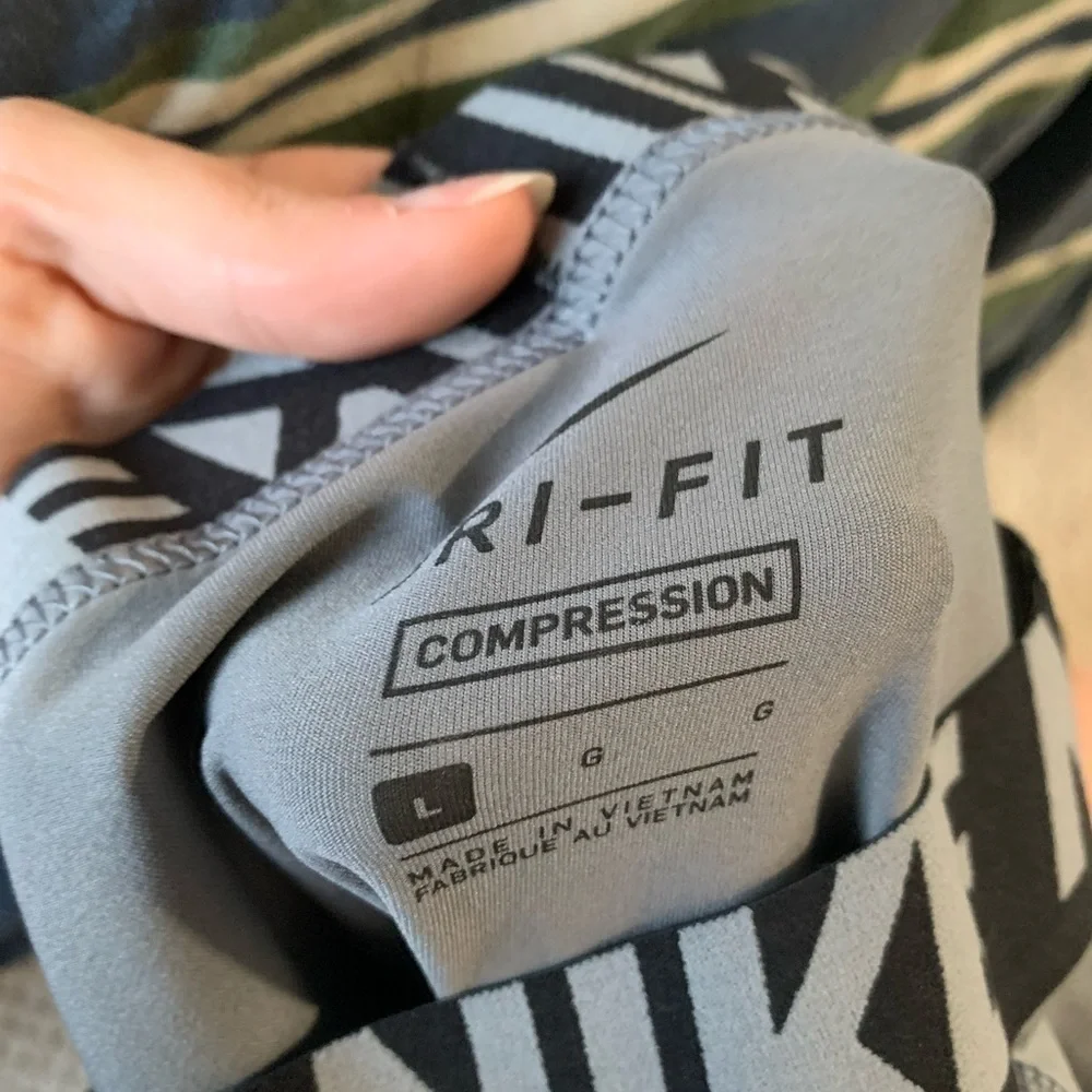 Nike these compression