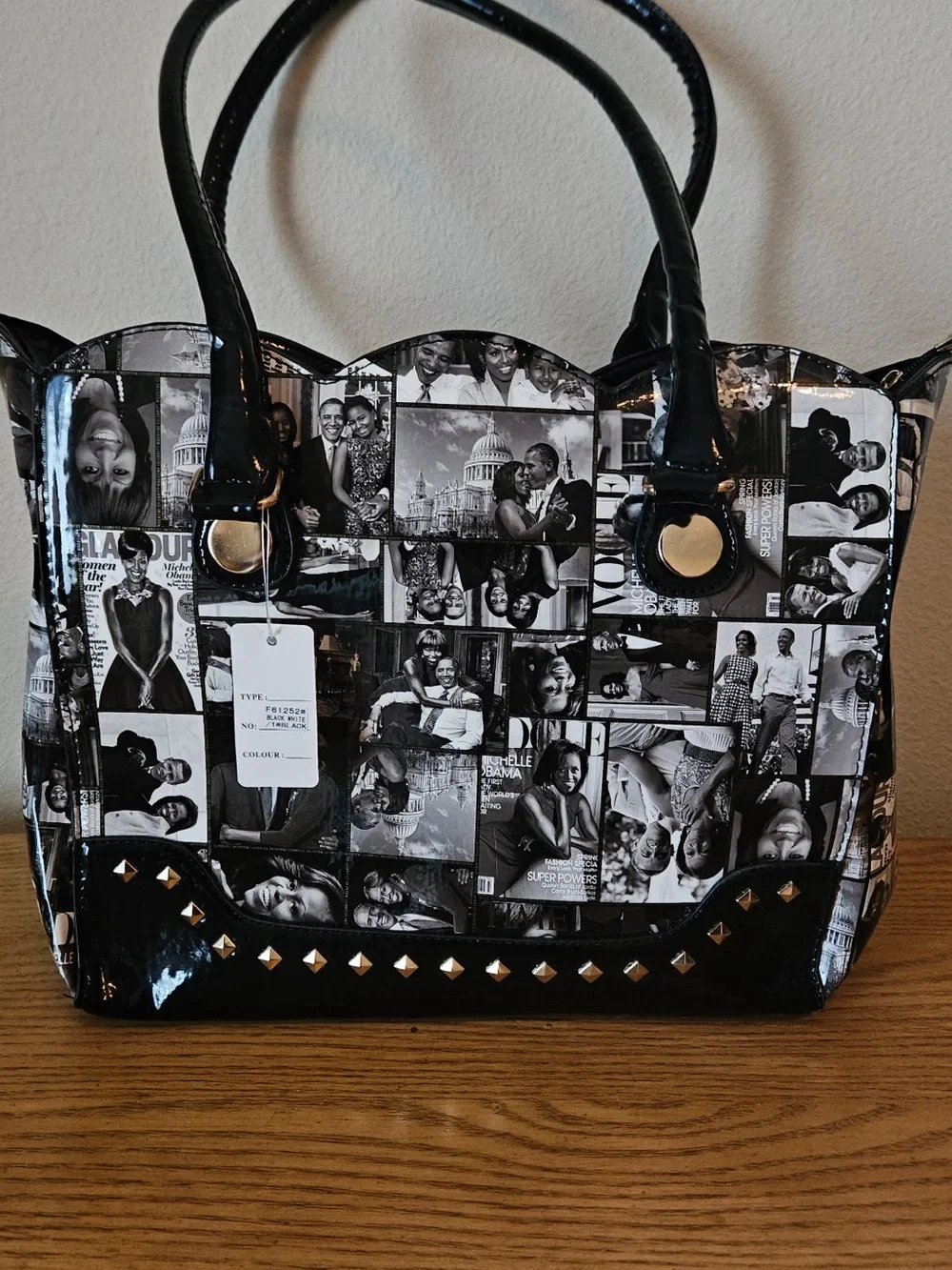 N/A graphic black