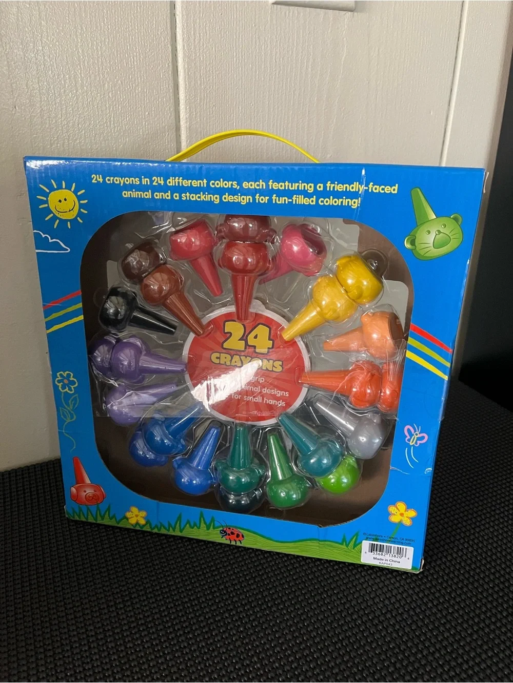 Lakeshore Animal Finger Crayons - 24 Bright Colors for Kids