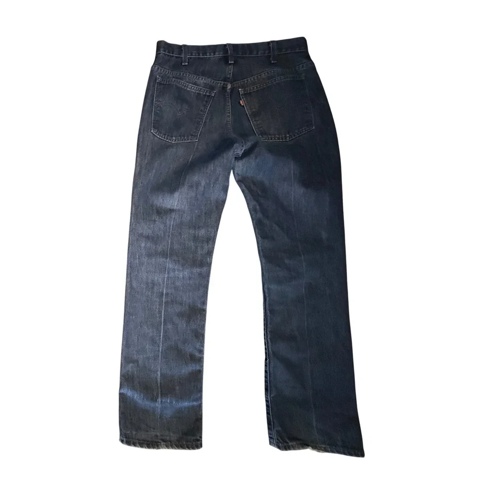 Levis levi sta