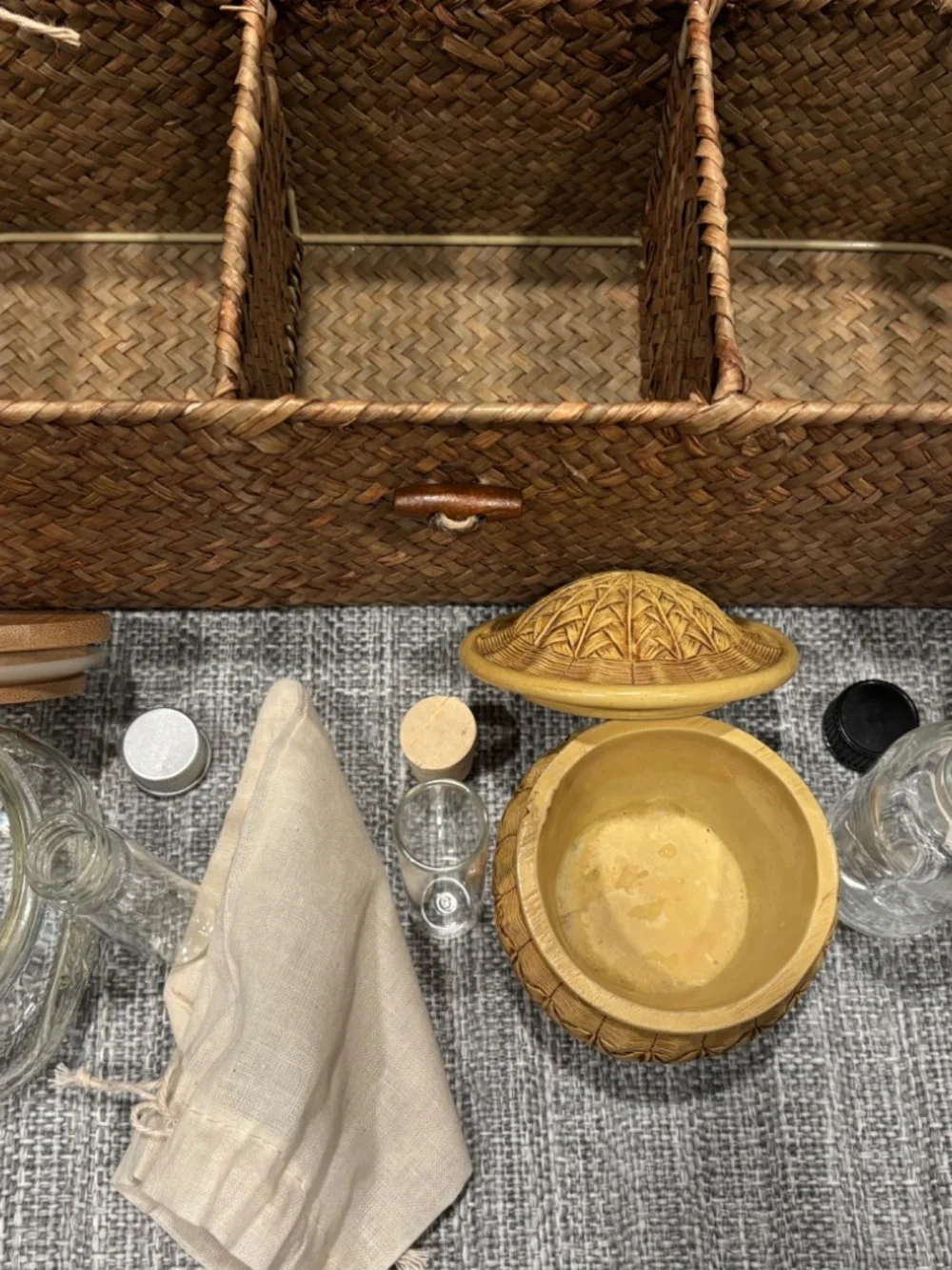 opening & closing 8 containers practical life materials by idlewild montessori