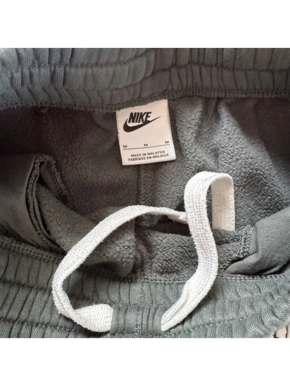 Nike Boys Swoosh Fleece Joggers Sweatpants Green Kids Size Medium M EXCELLENT
