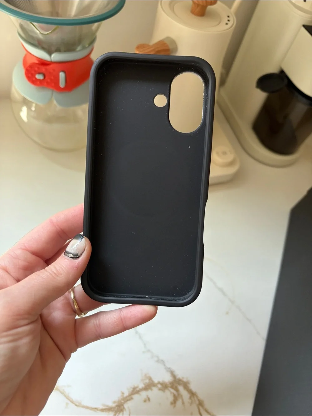 Burga protective phone