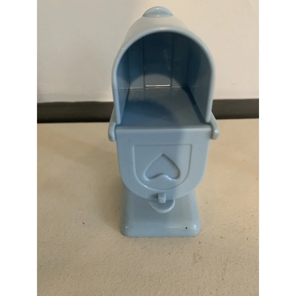 Playskool 1991 dollhouse