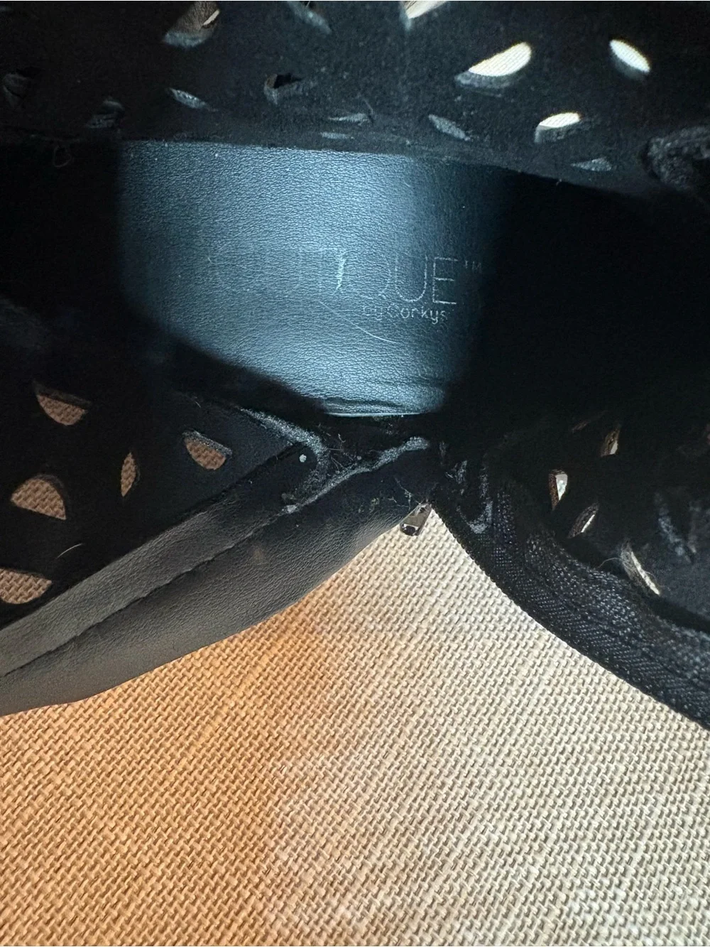 Boutique sleek black
