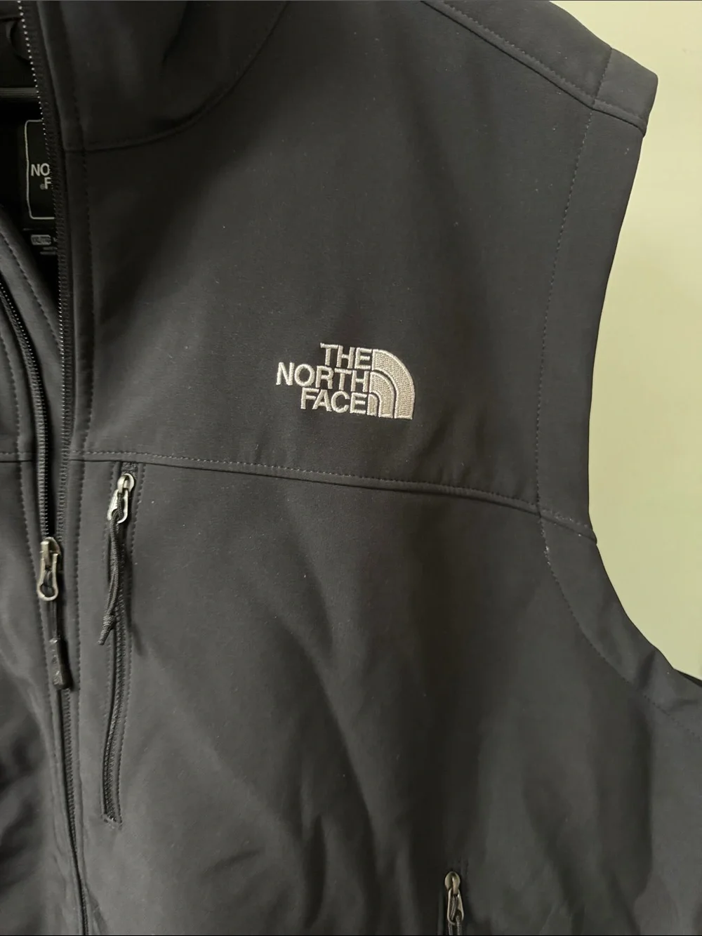 The North Face excellent ship