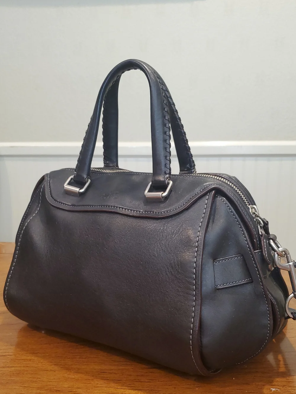 Coach black glovetanned