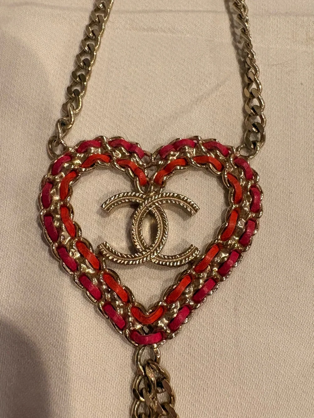 CHANEL piece bold woven