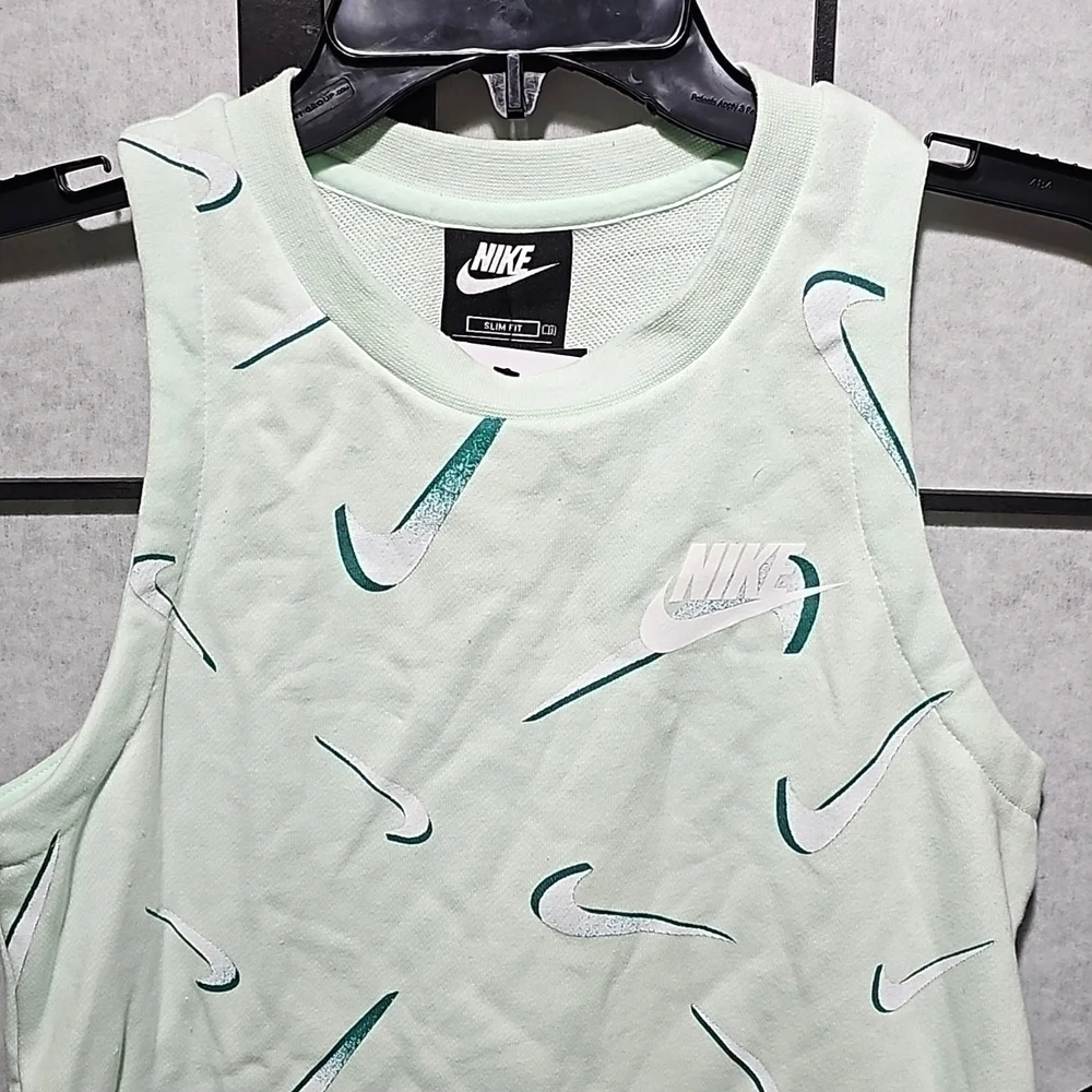 Nike tank top