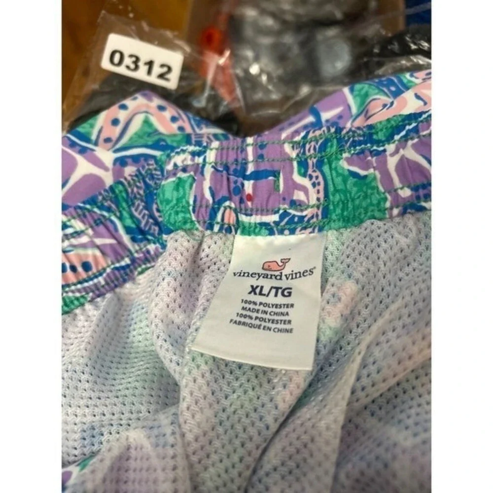 Vineyard Vines dive into