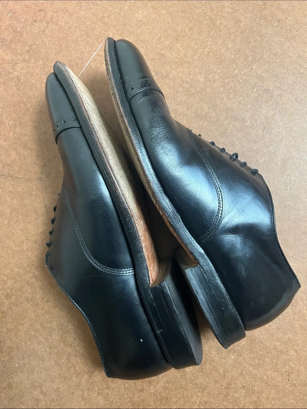 Allen Edmonds questions leave