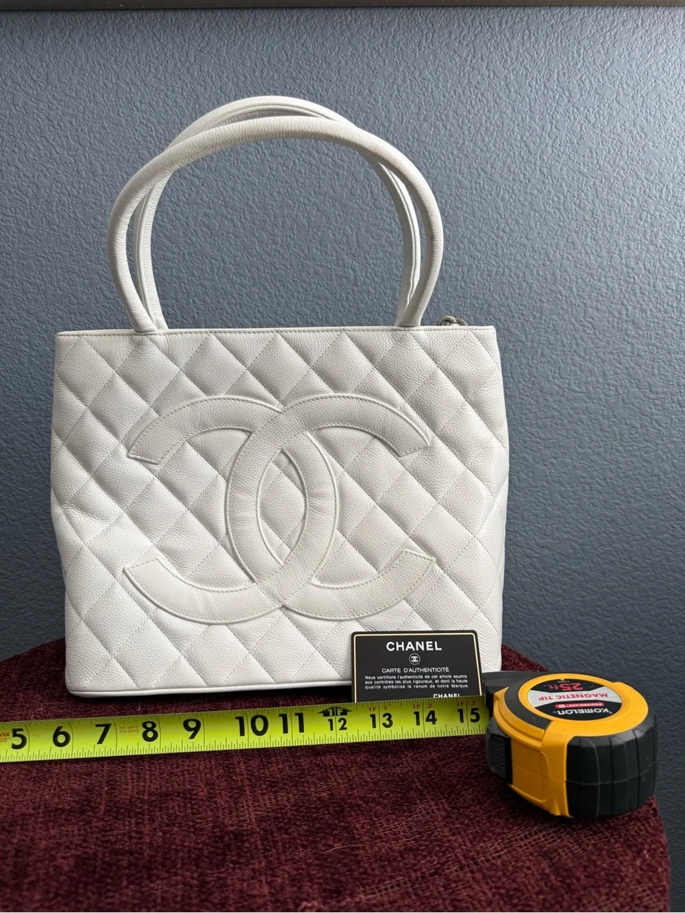 CHANEL caviar tote