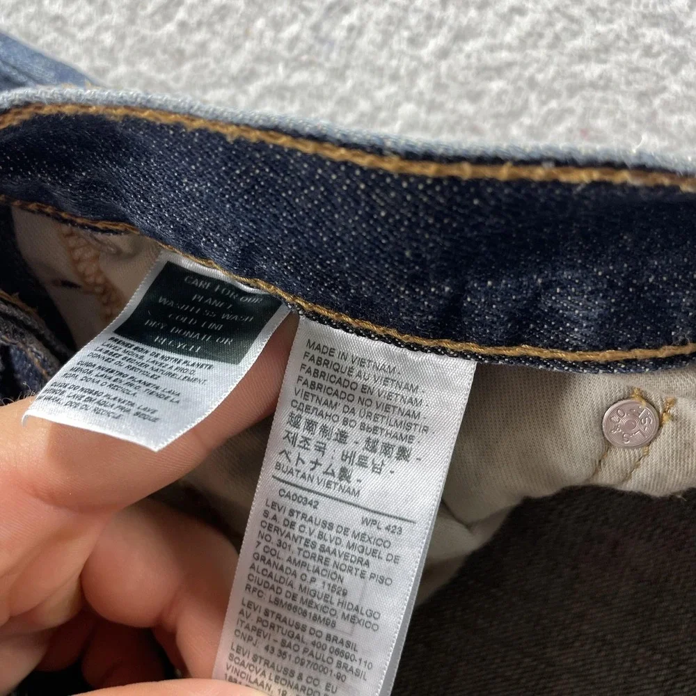 Levis brand levi