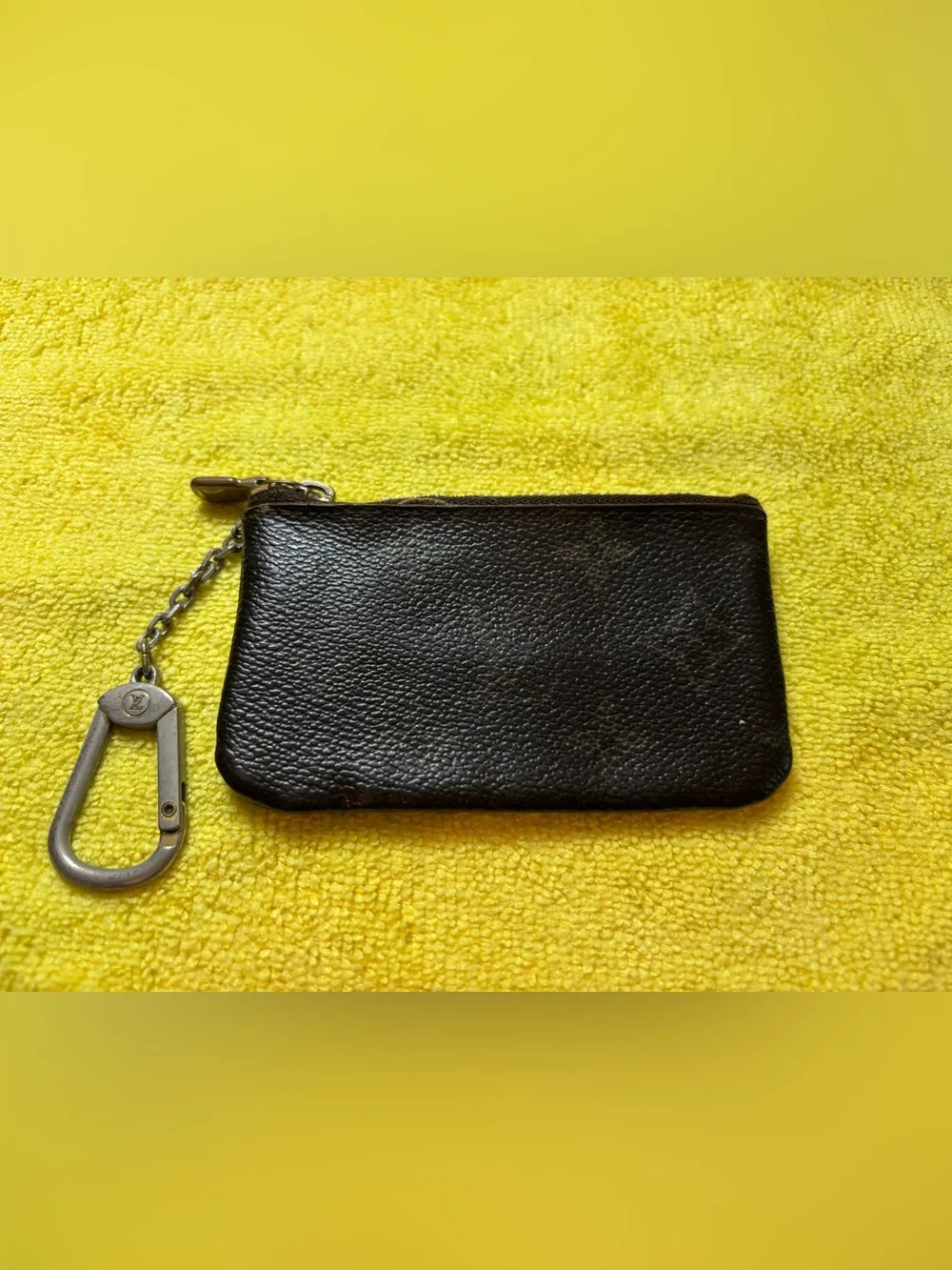 Louis Vuitton please review