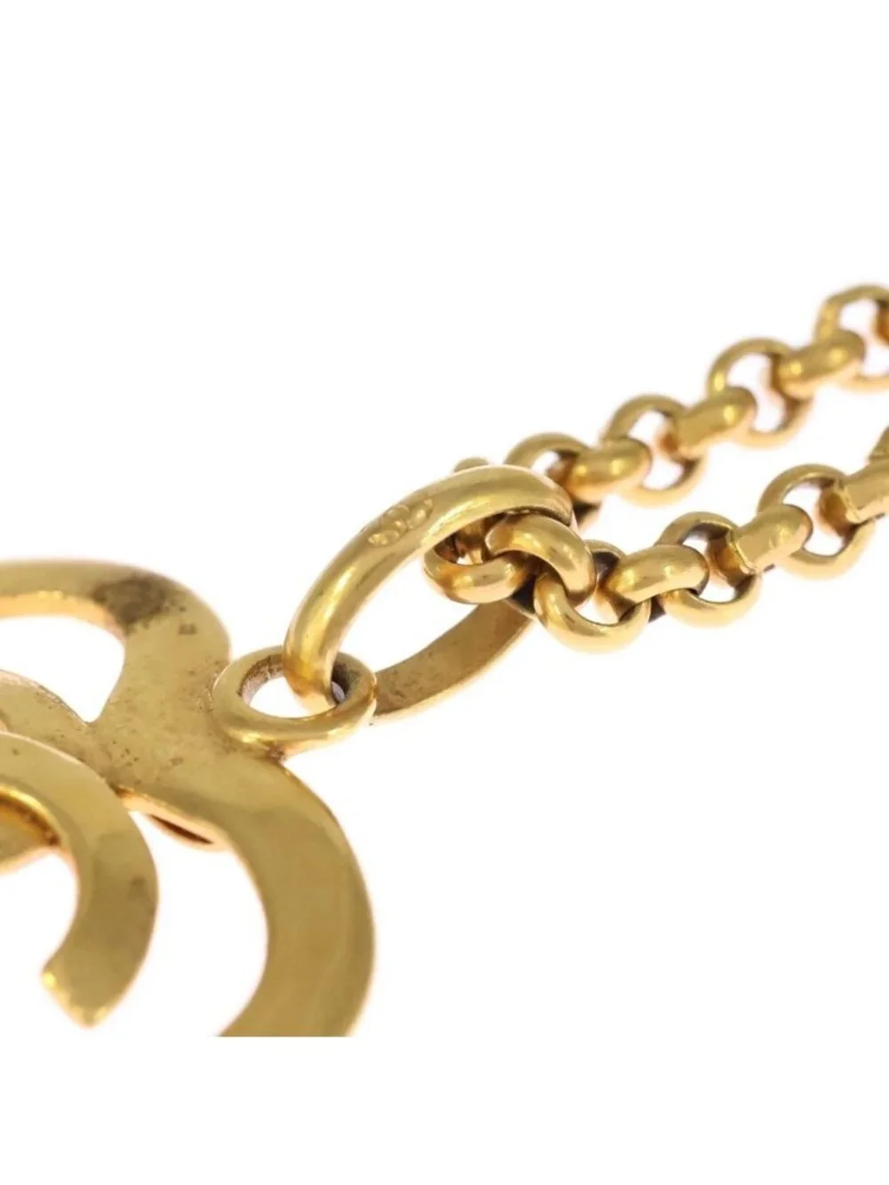 CHANEL vintage cc logo