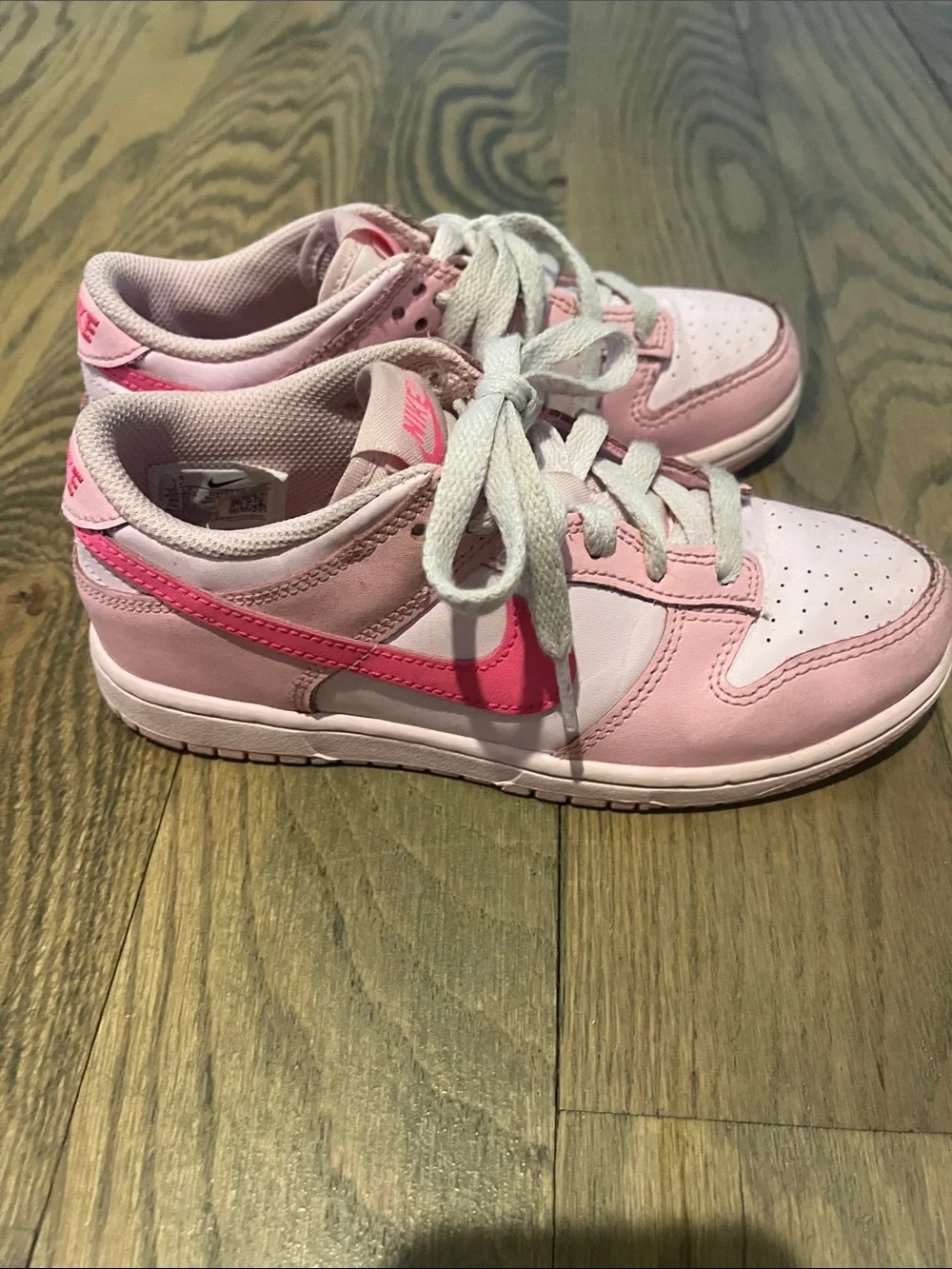 Nike cute low