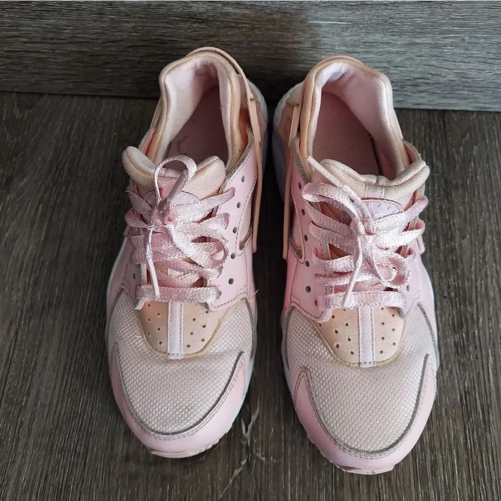 Nike stylish pink
