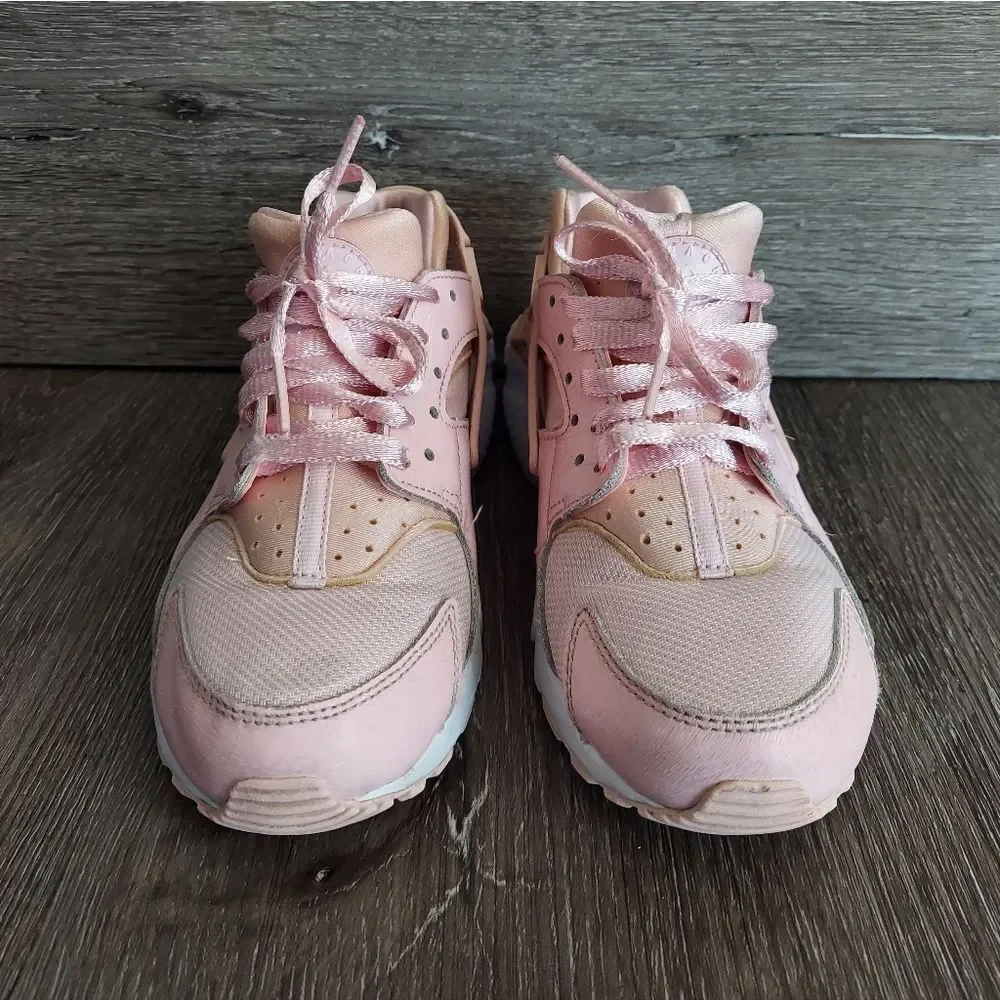 Nike stylish pink