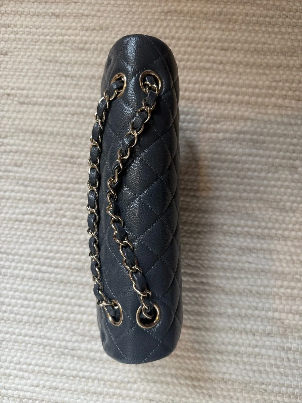 CHANEL classic quilted