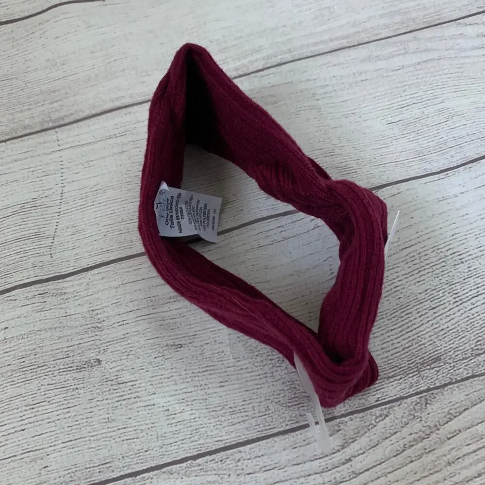 Time and Tru 18% burgundy