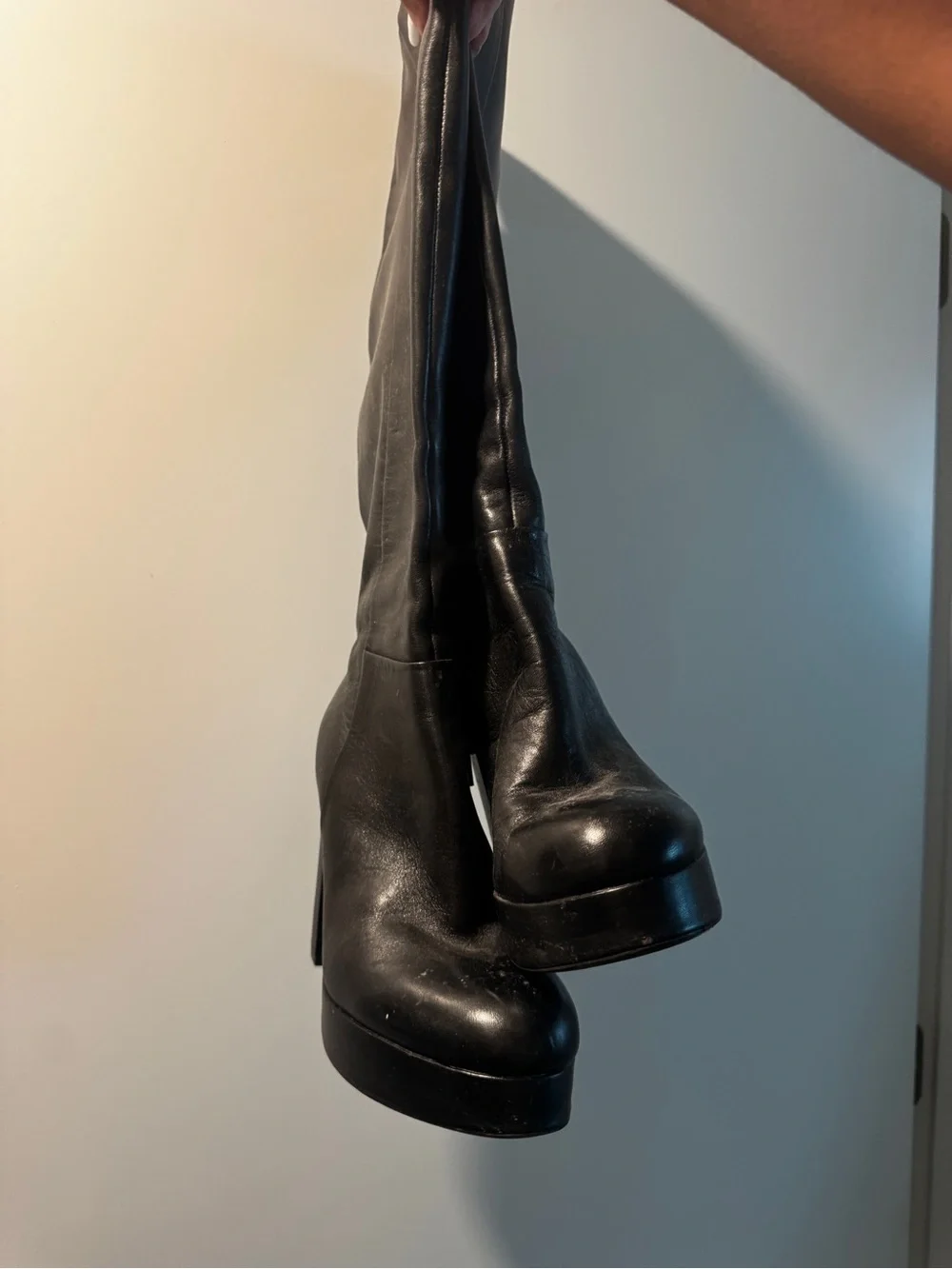 Zara cushioned jeans adds