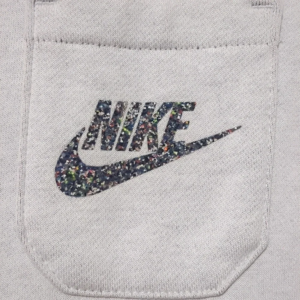 Nike loose fit