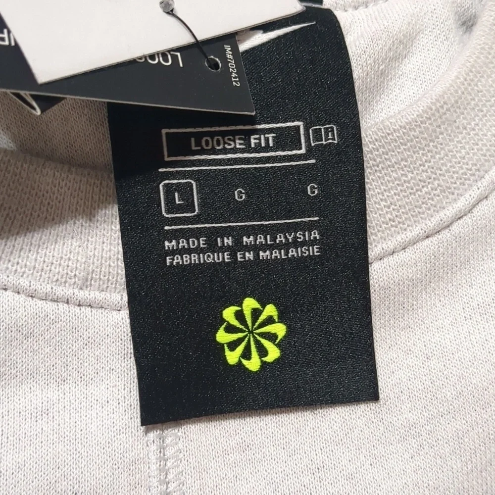 Nike loose fit