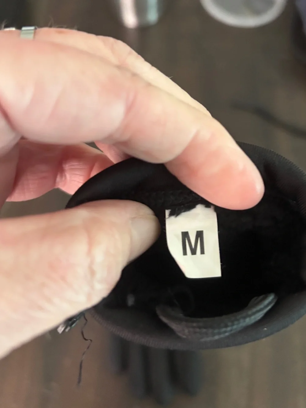 The North Face kid’s gloves