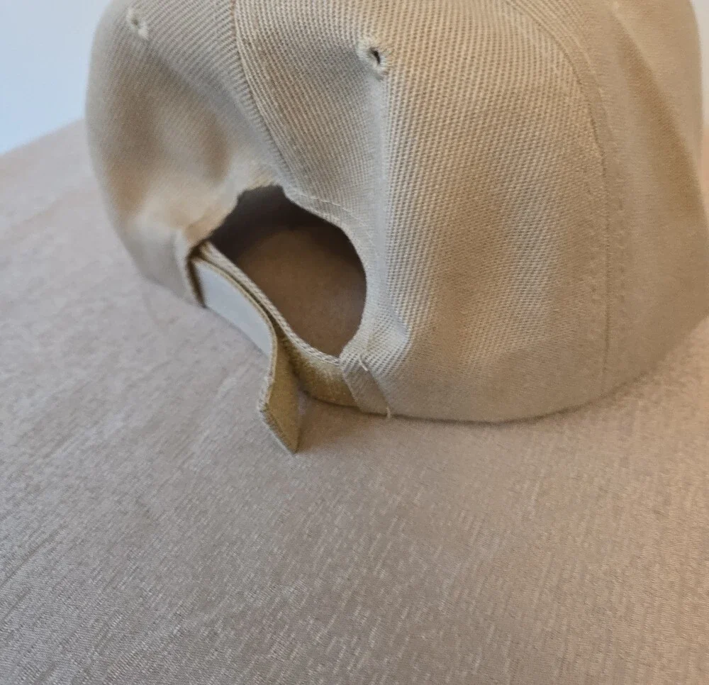 Beige “I ❤️ Taylor” Baseball Cap – Adjustable Strap