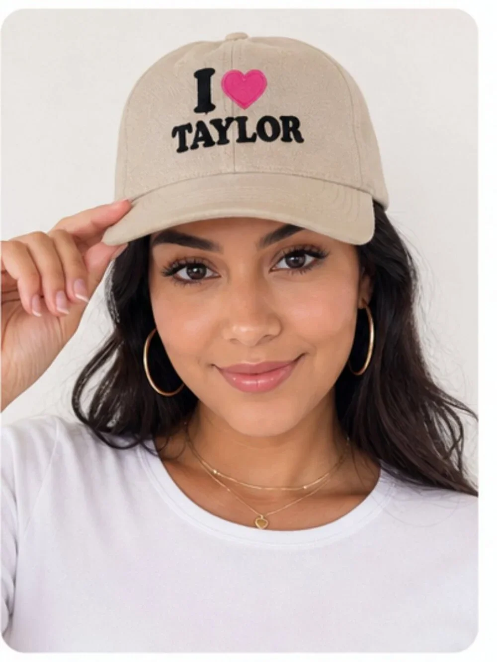 Beige “I ❤️ Taylor” Baseball Cap – Adjustable Strap