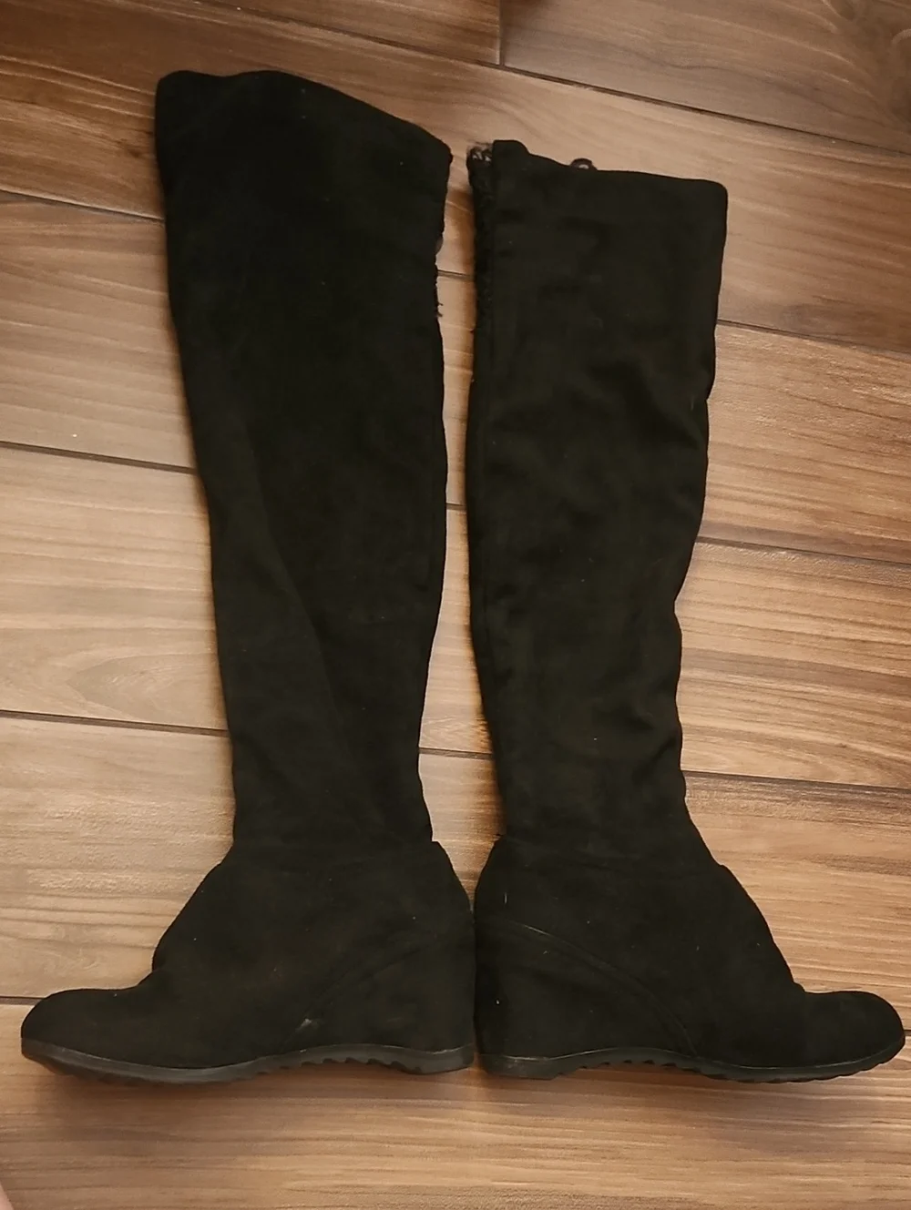 N/A elegant black