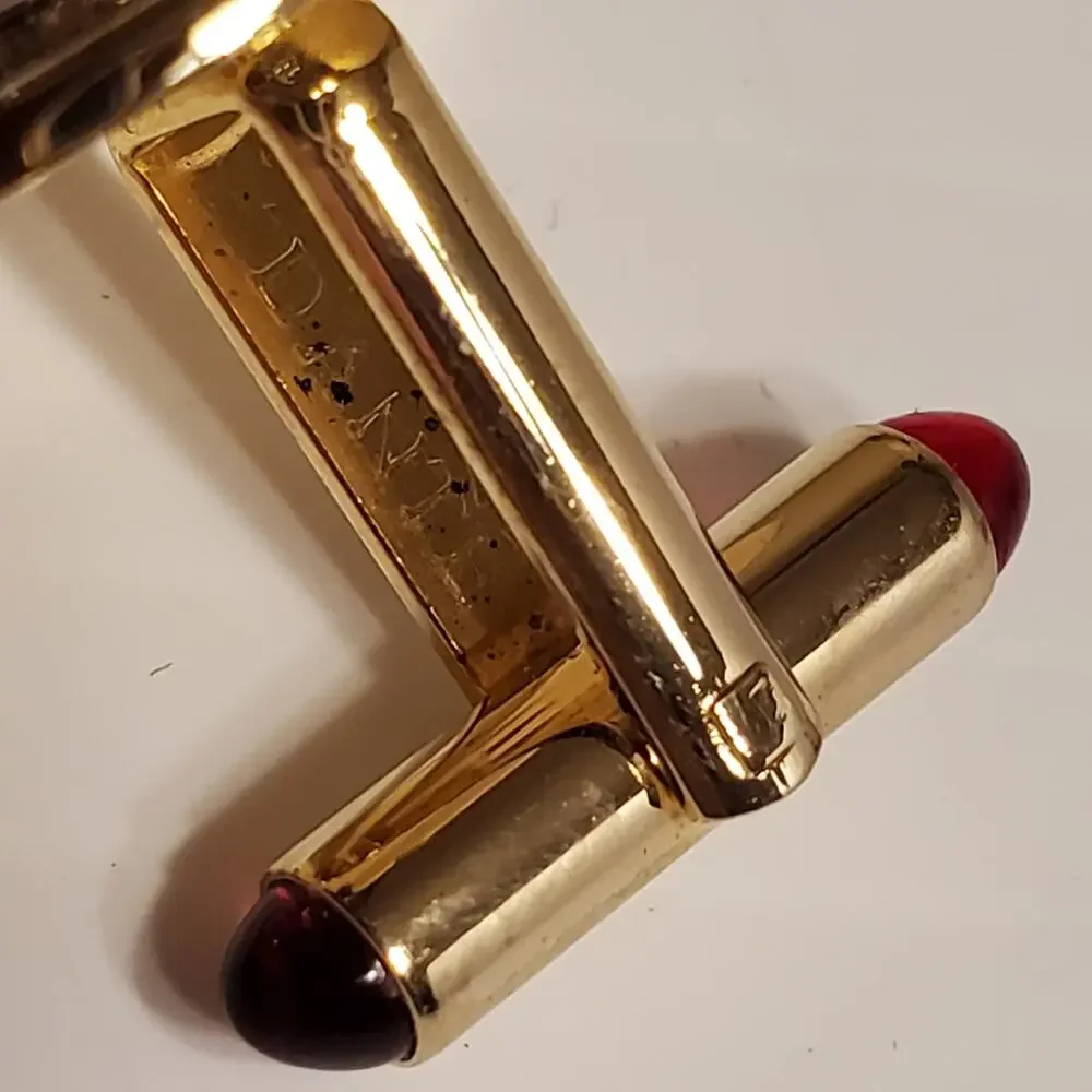 Royale Gold tone Renaissance oval CUFFLINKS new in the box