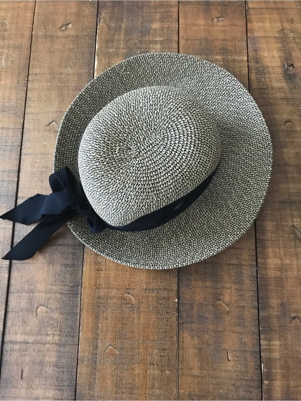 Scalia Collection Women’s One Size Straw Hat Black Bow