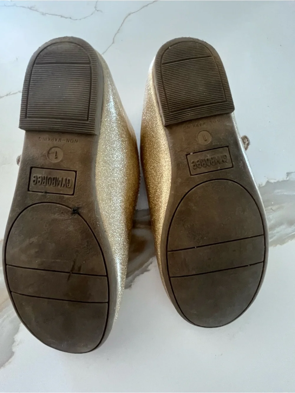 Gymboree Girls Gold Glitter T-Strap Dress Shoes with Bow