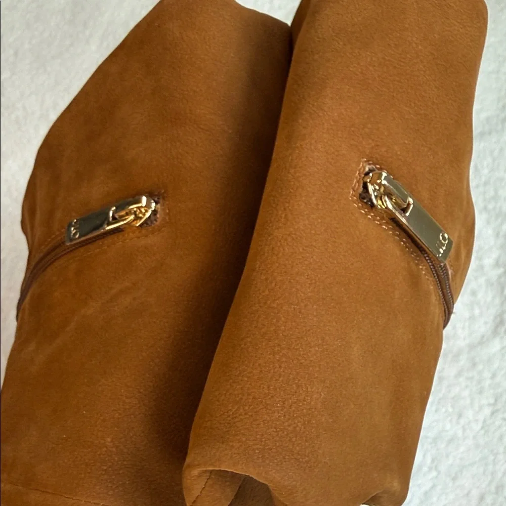 Jennifer Lopez classic brown