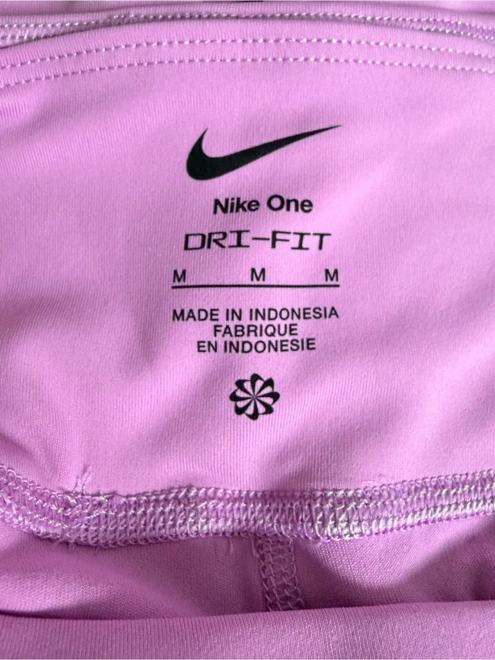 Nike swoosh legs leggings