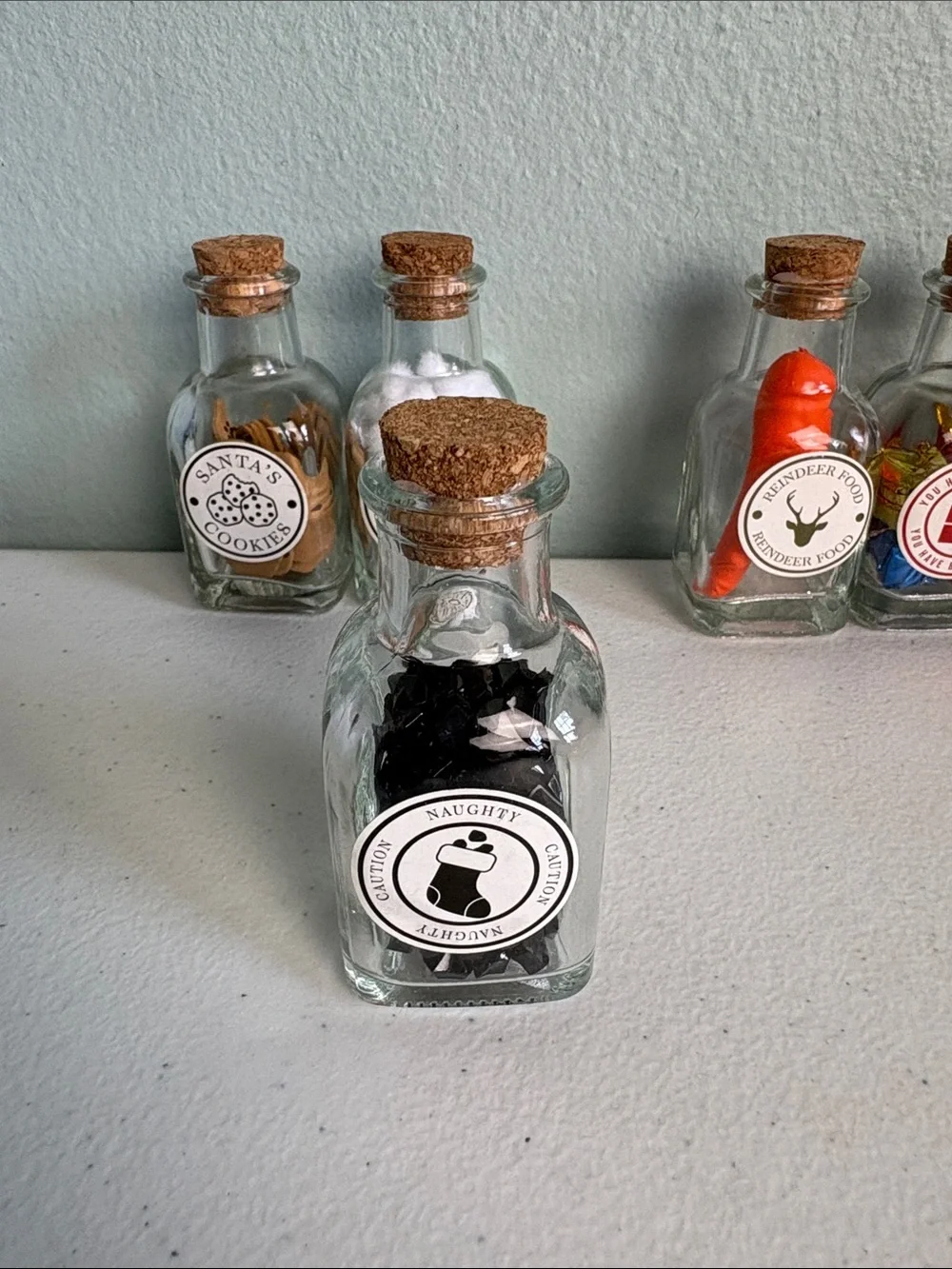 Unbranded set six