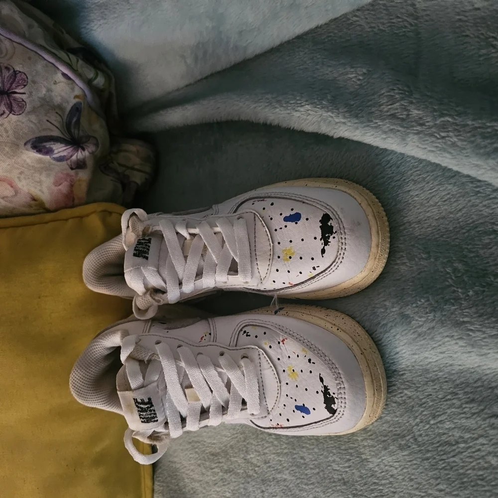 Nike Paint Splatter and White Sneakers Classic Design