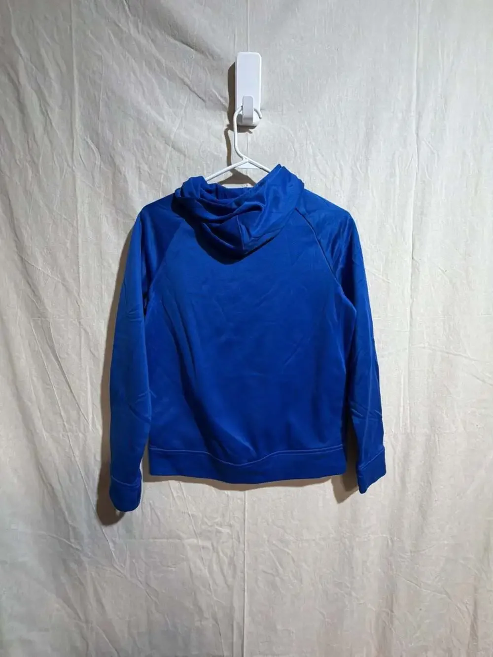 Nike Boys Therma-FIT Graphic Pullover Hoodie in Game Royal/White