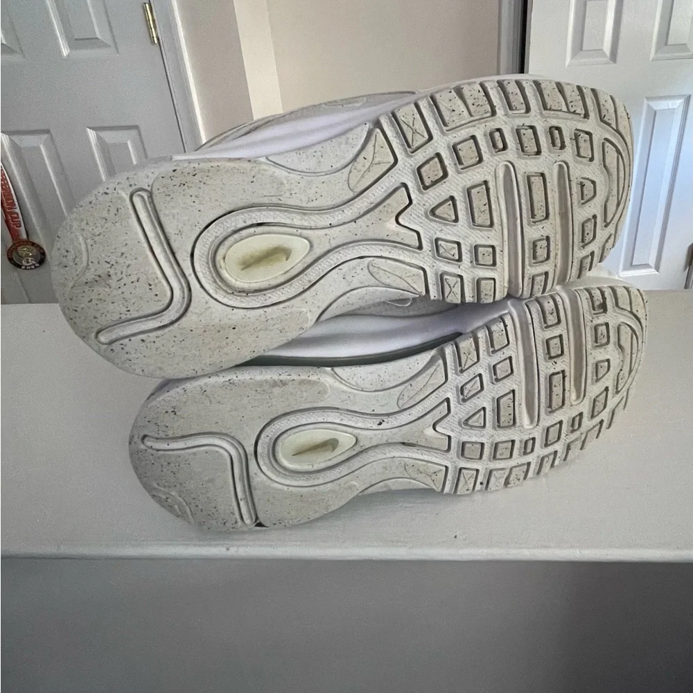 Nike good used