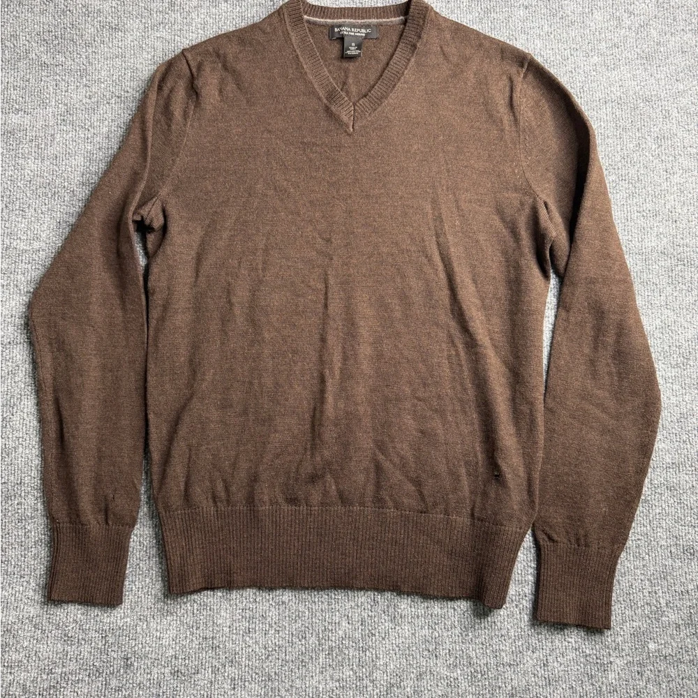 Banana Republic Sweater Mens Small Brown 100% Extra Fine Merino Wool V-Neck‎
