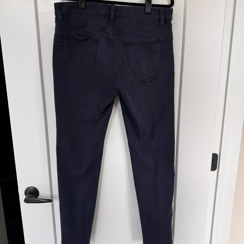 Banana Republic traveler use